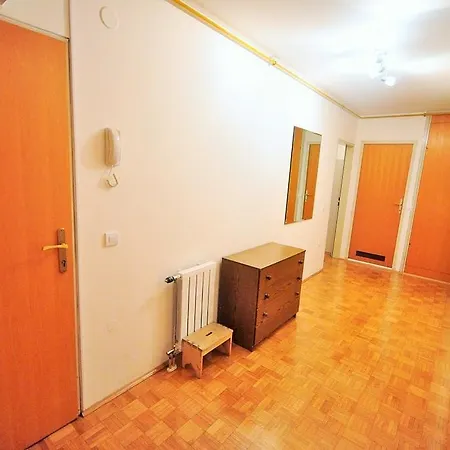 Center Neubergerjeva Apartment Ljubljana